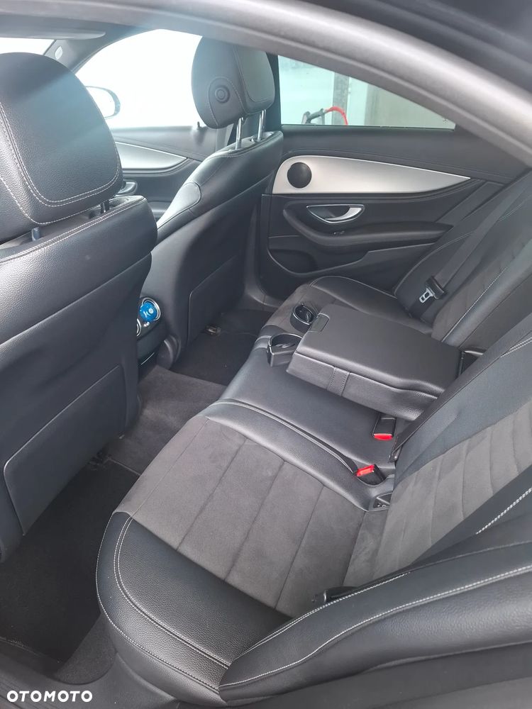 Mercedes-Benz Klasa E 200 d 9G-TRONIC - 17