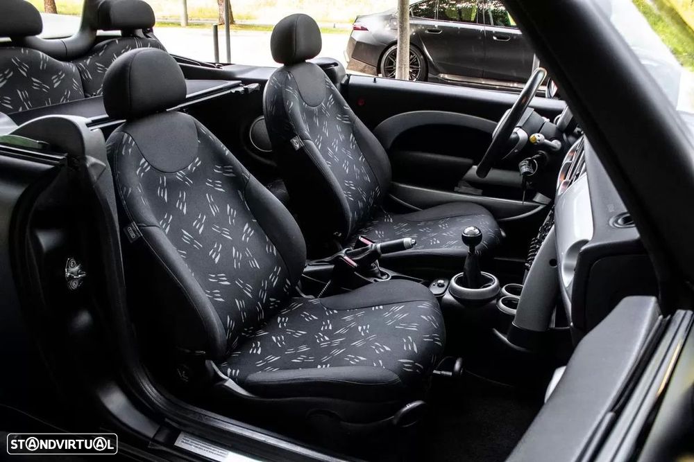 MINI Cabrio Cooper - 28