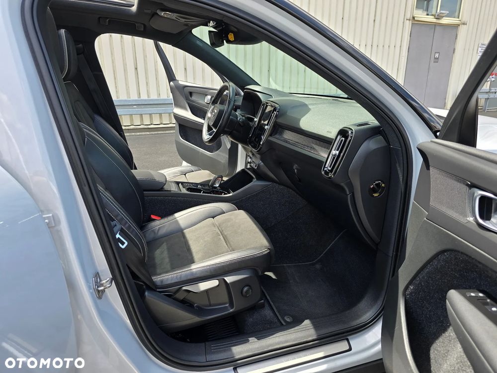 Volvo XC 40 - 13