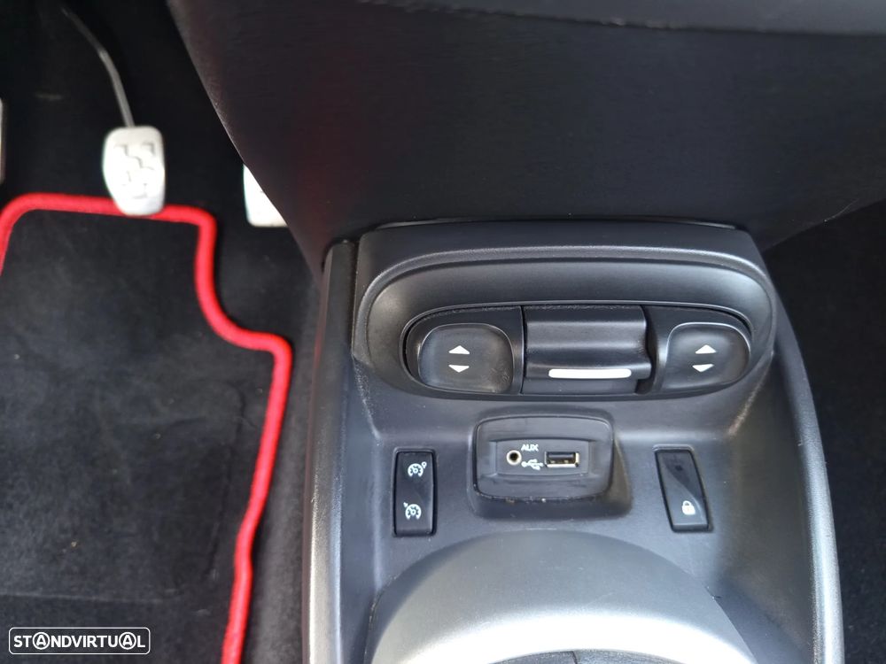 Renault Wind TCe 100 Night and Day - 20