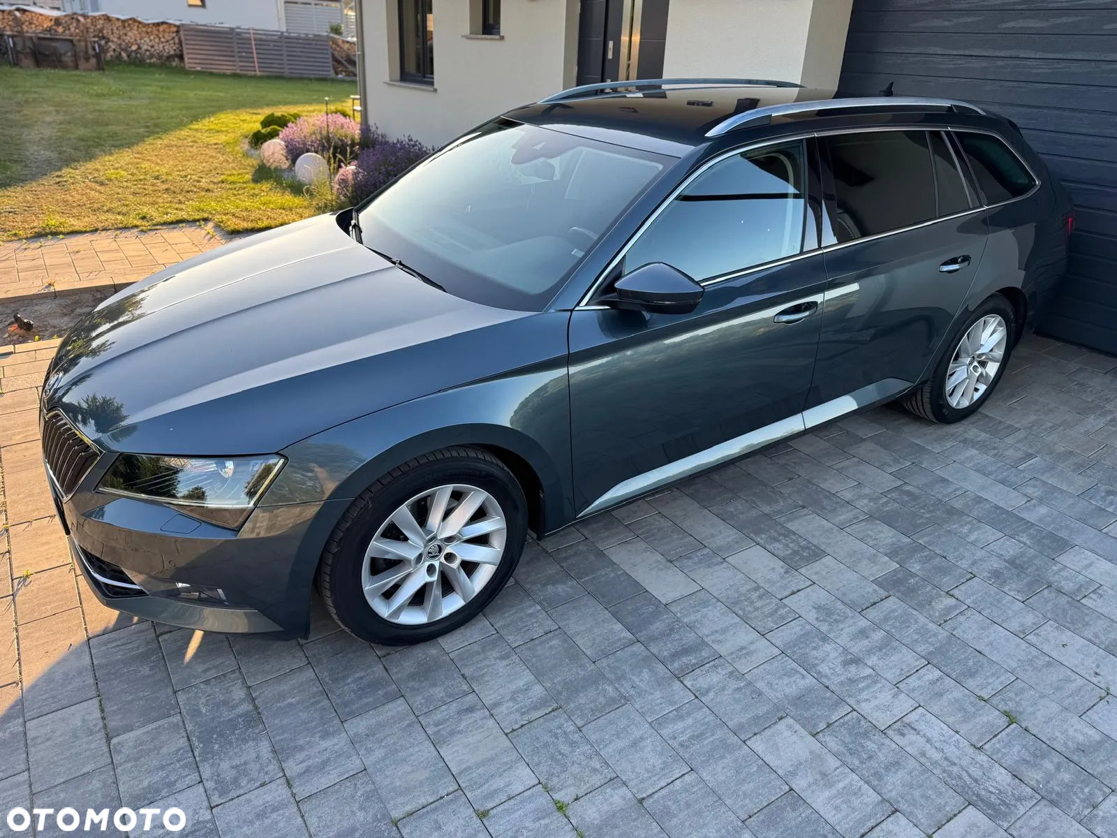 Skoda Superb 2.0 TDI Style - 18