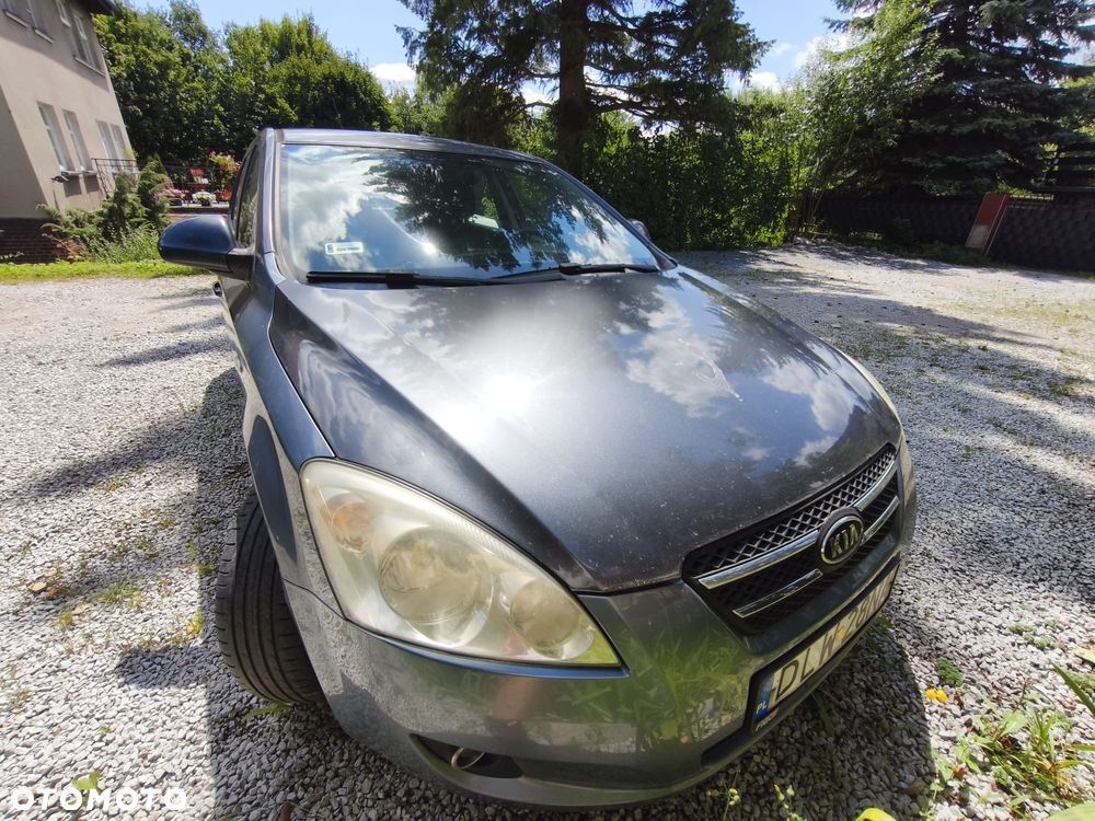Kia Ceed 1.6 Crdi Comfort - 2