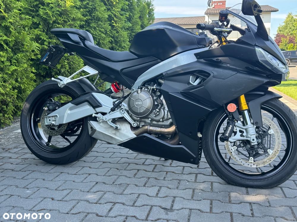 Aprilia RS - 9