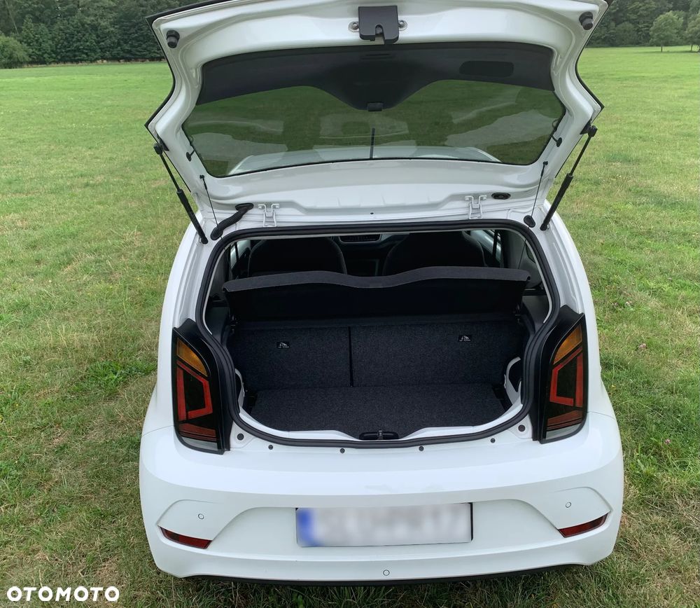 Volkswagen up! Active - 20