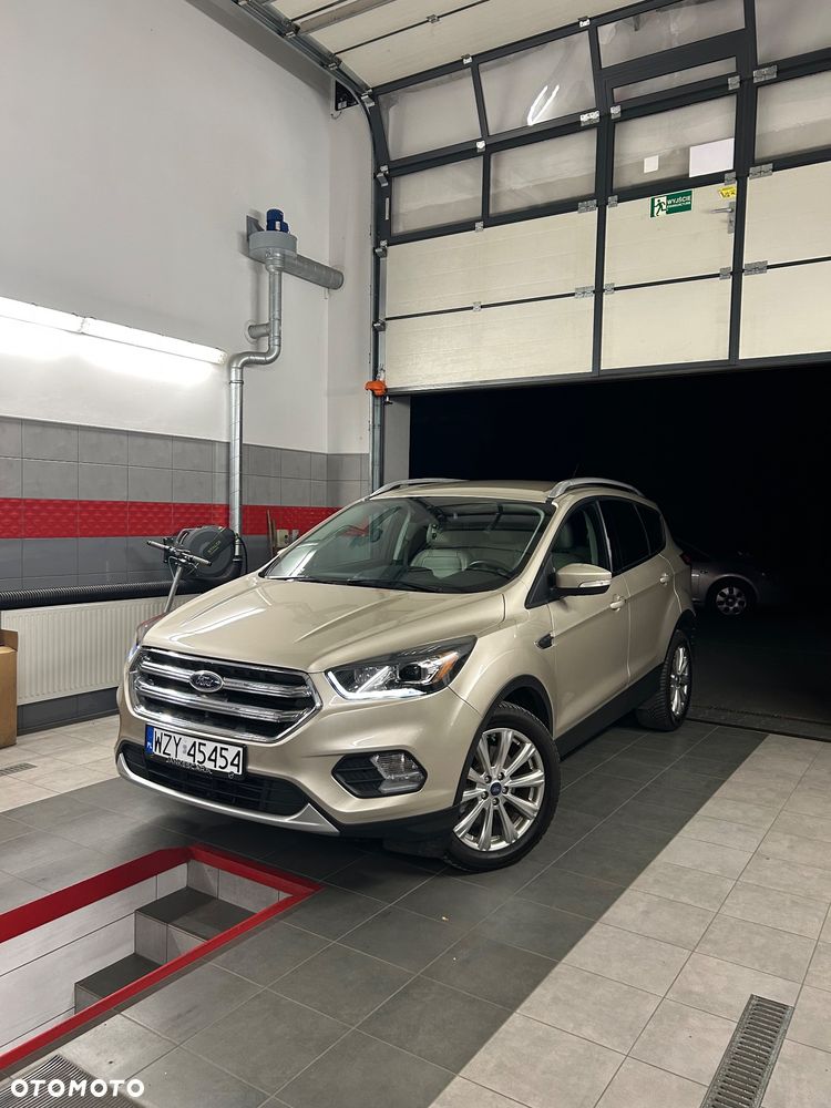 Ford Escape - 1
