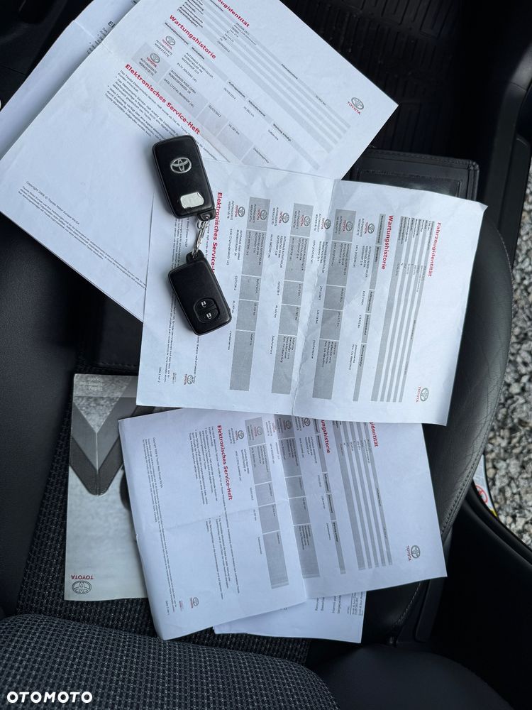 Toyota Verso 2.0 D-4D Executive - 21