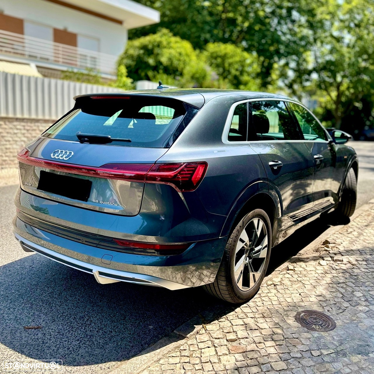 Audi e-tron 55 quattro S line - 4