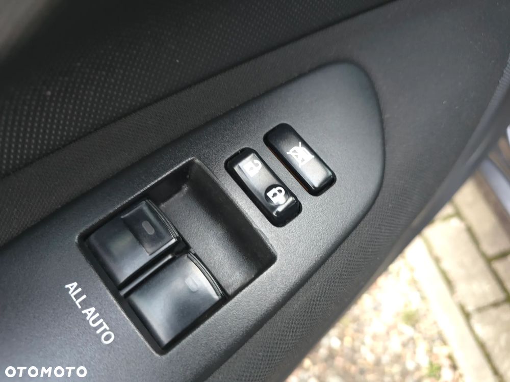 Toyota Auris 1.4 D-4D 2010 - 20