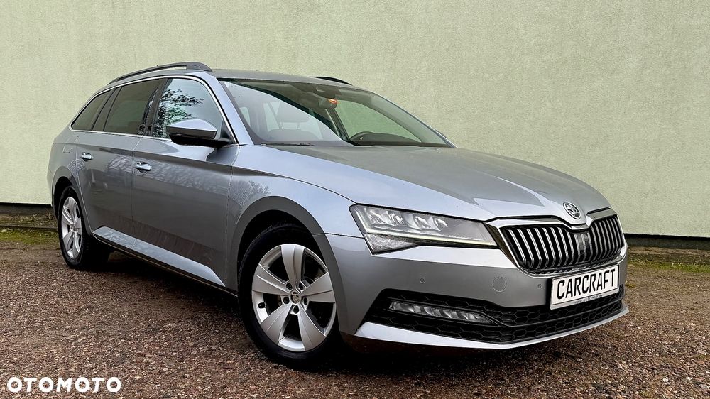 Skoda Superb 2.0 TDI DSG Premium Edition - 28
