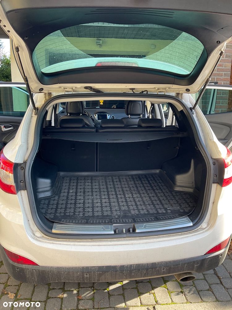 Hyundai ix35 2.0 CRDi Premium 4WD - 8
