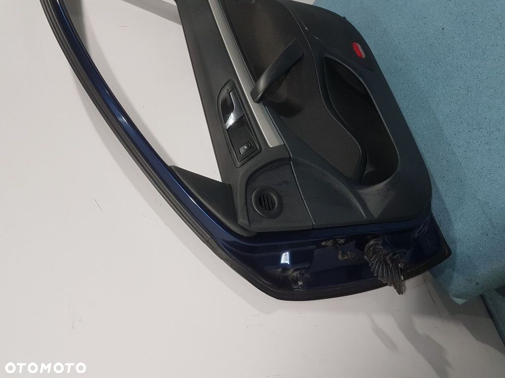 SKODA OCTAVIA II LIFTDRZWI PRZÓD PRAWE 9462 - 12