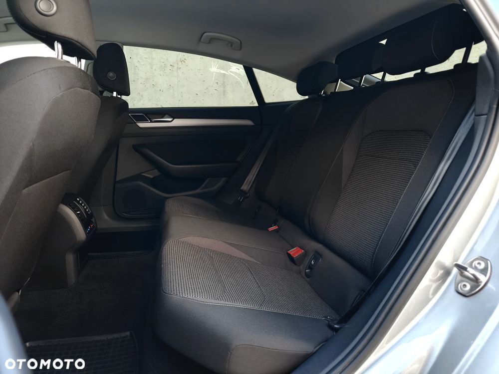 Volkswagen Arteon 2.0 TSI Essence DSG - 11