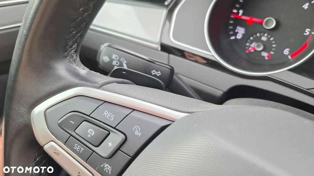 Volkswagen Passat Variant 2.0 TDI BMT Highline DSG - 21