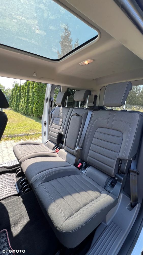 Ford Tourneo Connect Grand - 14