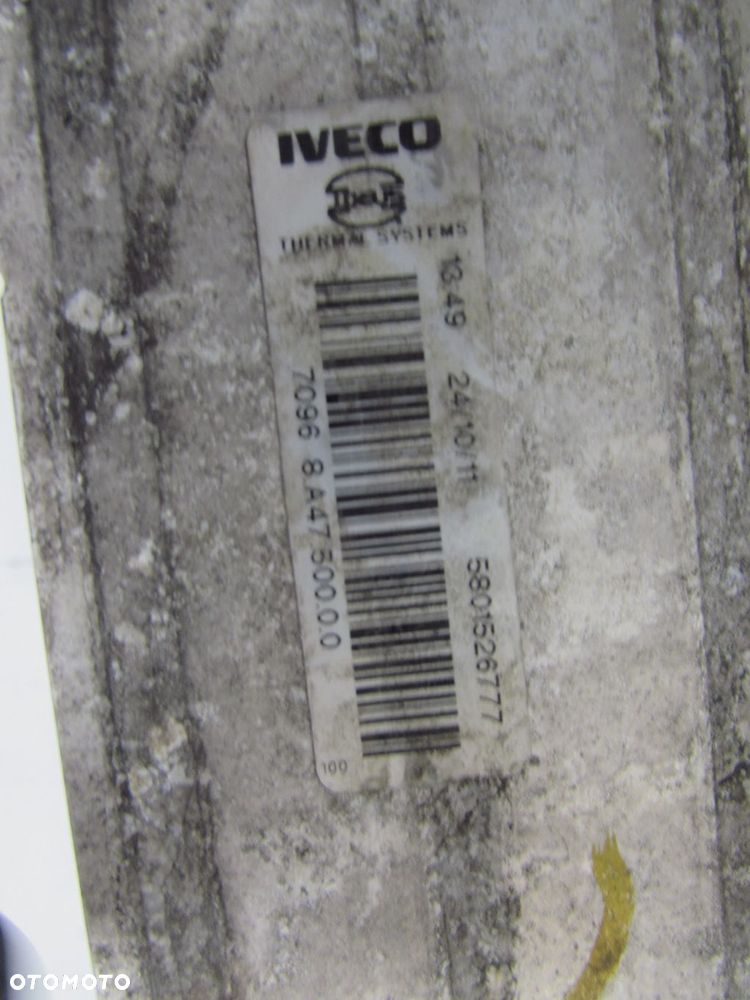 IVECO DAILY IV V VI LIFT 11-14 2.3 3.0 CHLODNICE OBUDOWA WODY INTERCOOLER 5801264636 5801526777 - 9