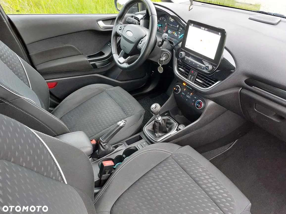 Ford Fiesta - 12
