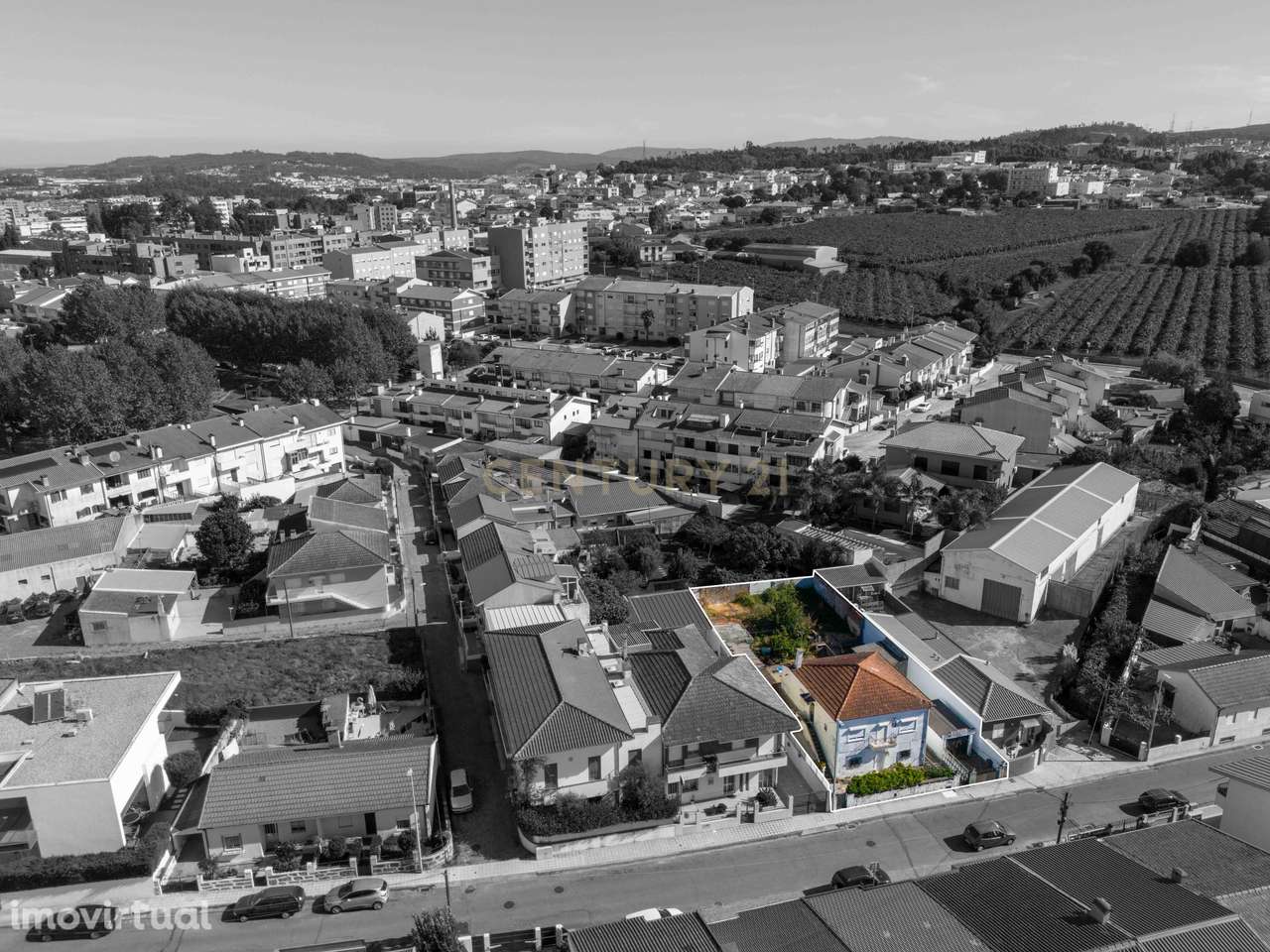 Moradia à venda em Ermesinde para habitação e/ou investimento - Grande imagem: 5/16