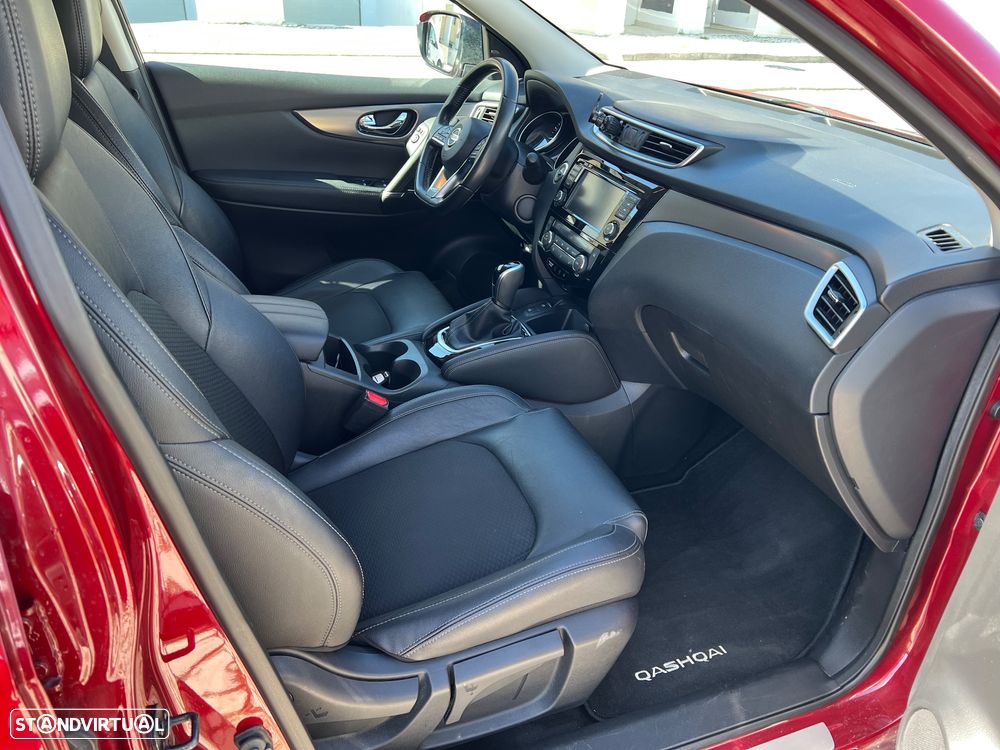 Nissan Qashqai 1.3 DIG-T Tekna DCT - 26