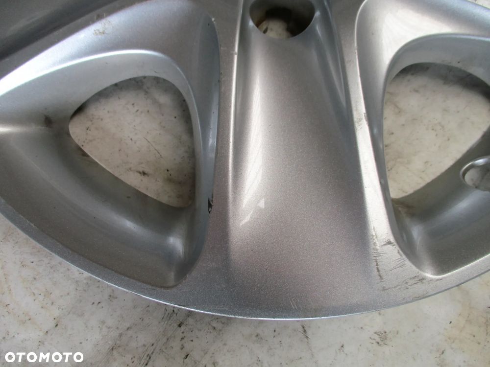 KOŁPAKI STRUKTURALNE 15 OPEL CORSA - 16