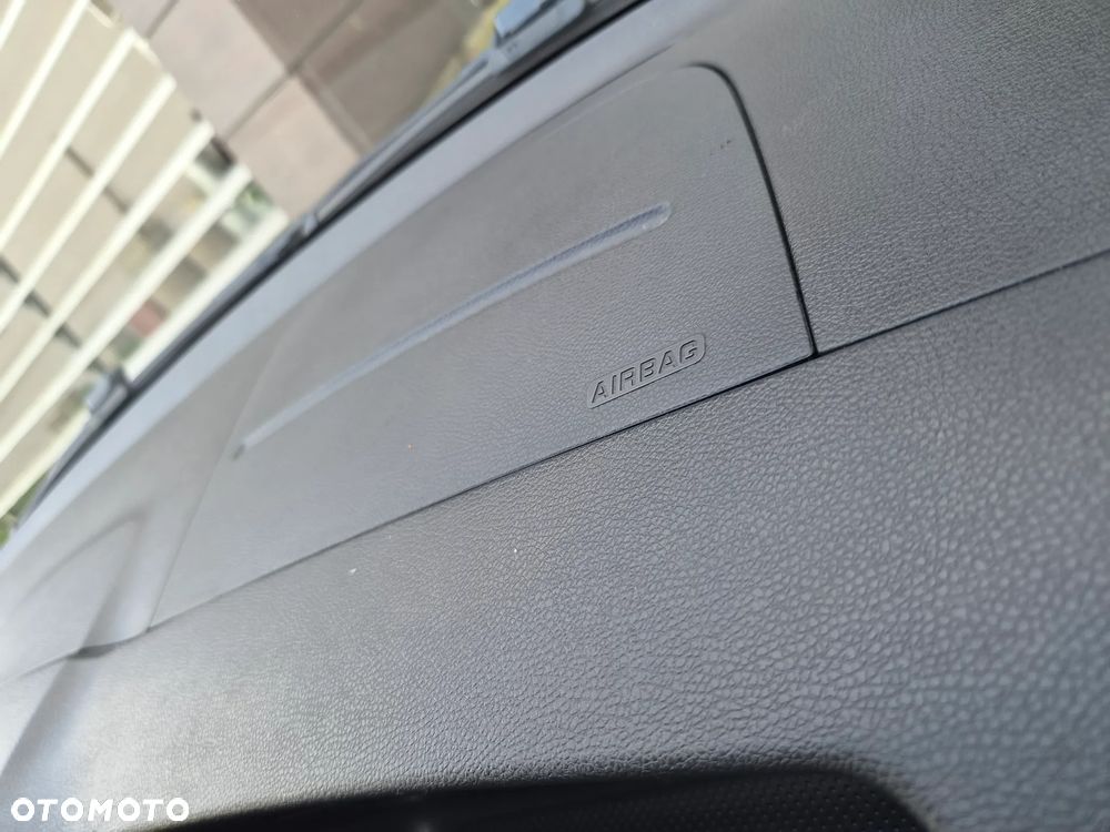 Skoda Roomster 1.4 16V Elegance - 29
