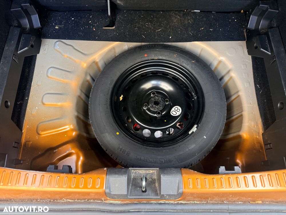 Dacia Sandero TCe 90 MT6 Comfort - 9