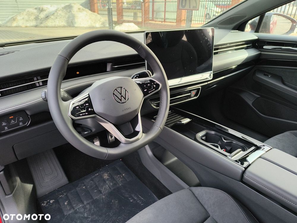 Volkswagen ID.7 77kWh Plus - 10