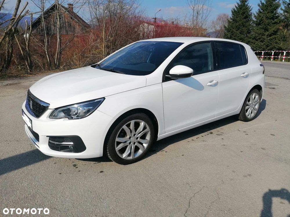 Peugeot 308 - 1