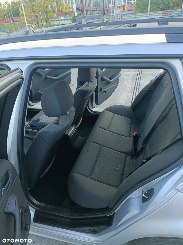 BMW Seria 3 318i Edition Lifestyle - 17