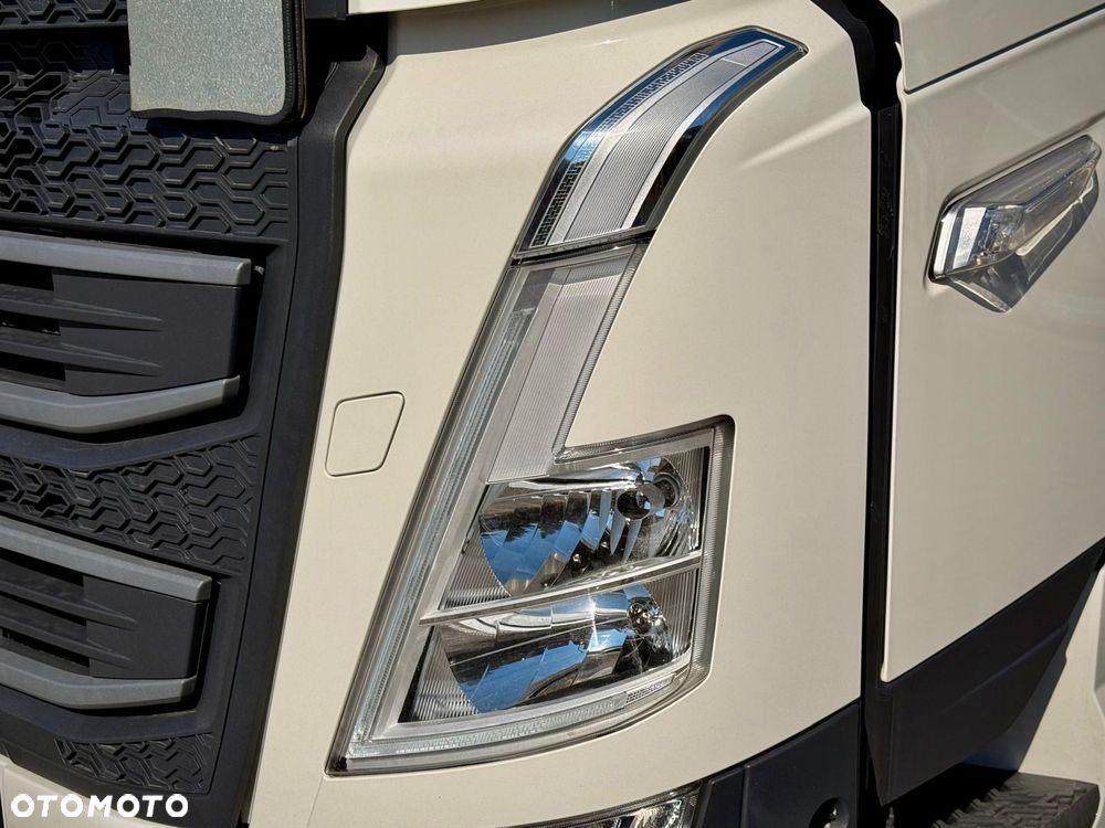 Volvo FH500 NOWY MODEL GLOBETROTTER XL E6 KLIMA SPROWADZONY - 6