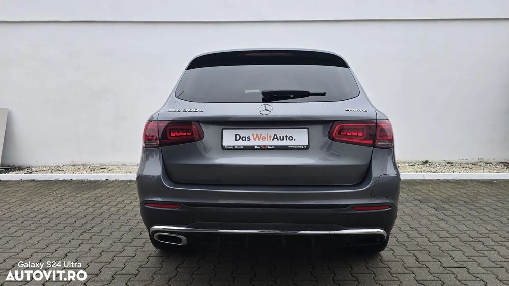 Mercedes-Benz GLC 350 e 4Matic 7G-TRONIC AMG Line - 8