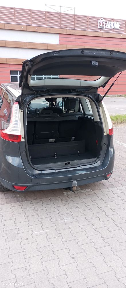 Renault Scenic - 21