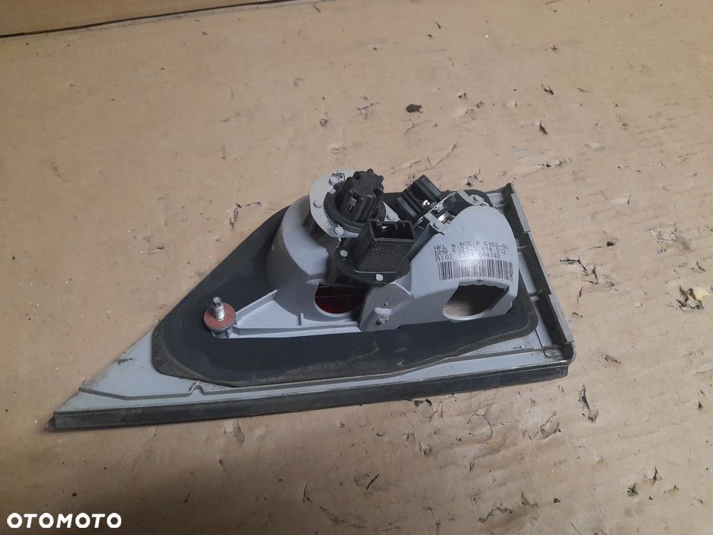 BMW X3 E83 LAMPA TYŁ PRAWA KLAPY - 4