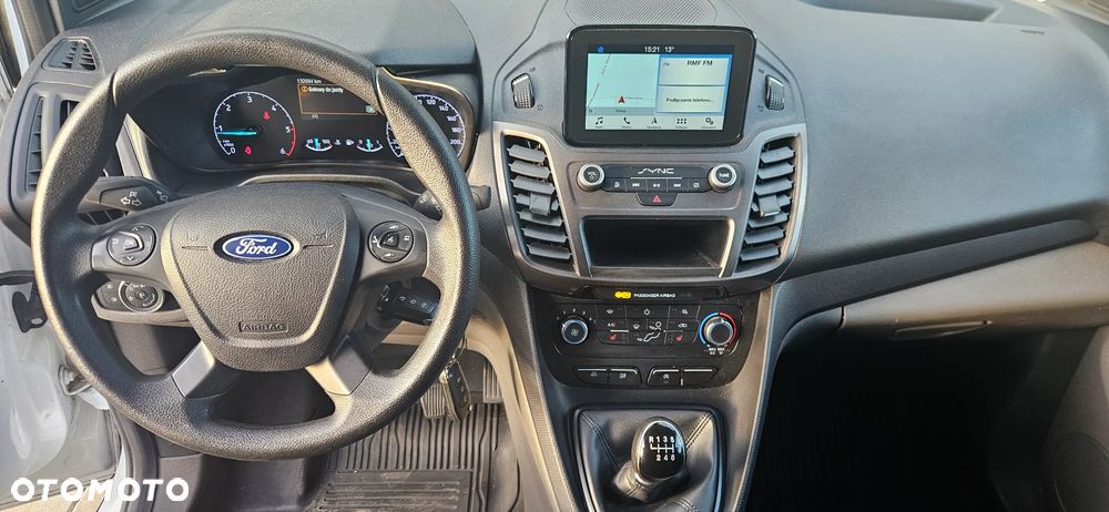 Ford Connect - 25