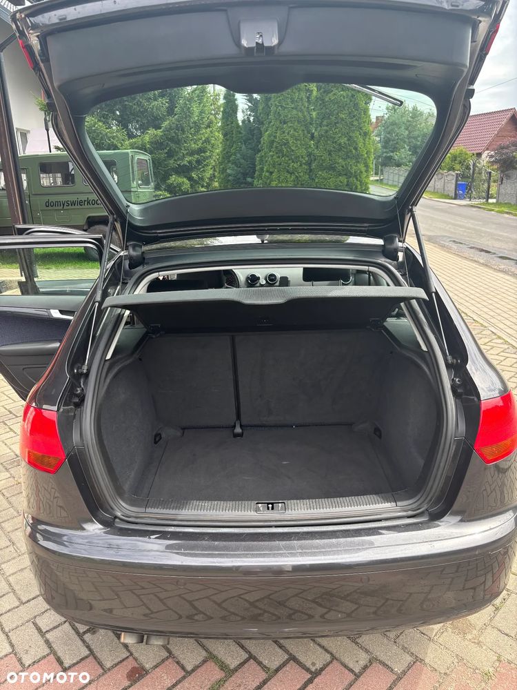 Audi A3 Sportback 1.9 TDI DPF Attraction - 7
