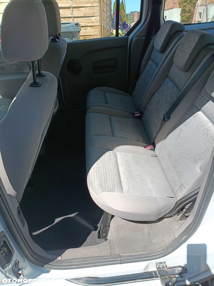 Renault Kangoo - 8