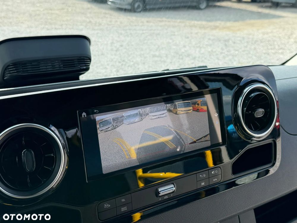 Mercedes-Benz Sprinter CITY - 24