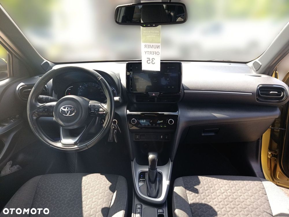 Toyota Yaris Cross Hybrid 1.5 Comfort - 13