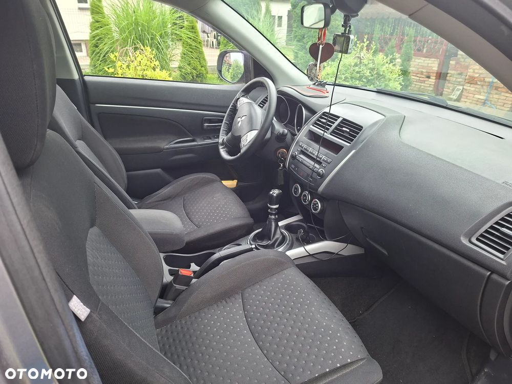 Mitsubishi ASX 1.8 DID Inform - 9