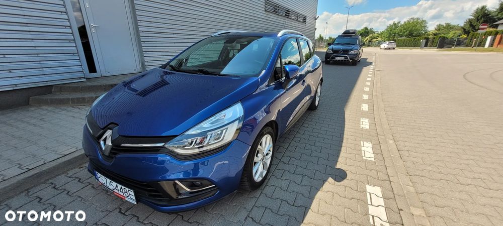 Renault Clio - 2