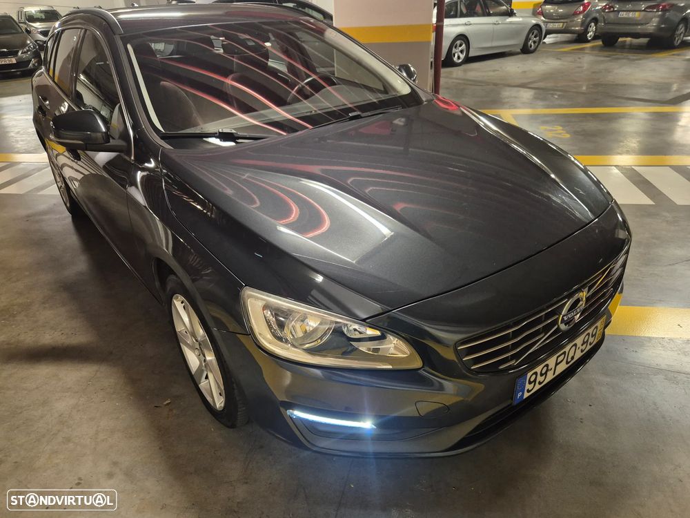 Volvo V60 1.6 D2 Momentum Eco - 7