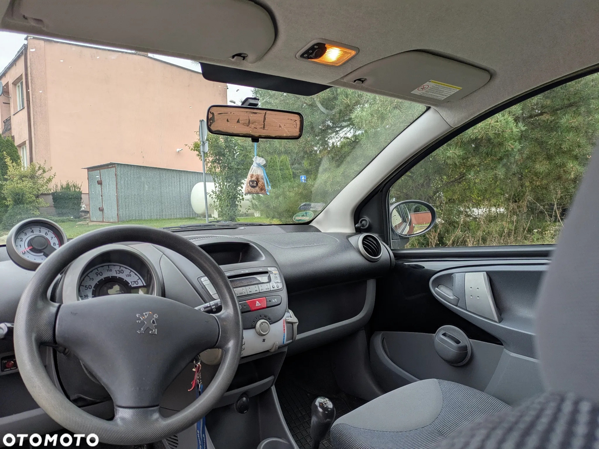 Peugeot 107 1.0 Happy - 2