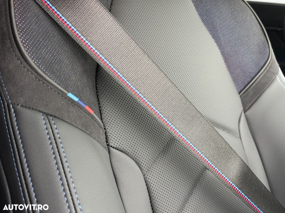 BMW Seria 5 520d xDrive AT MHEV - 16
