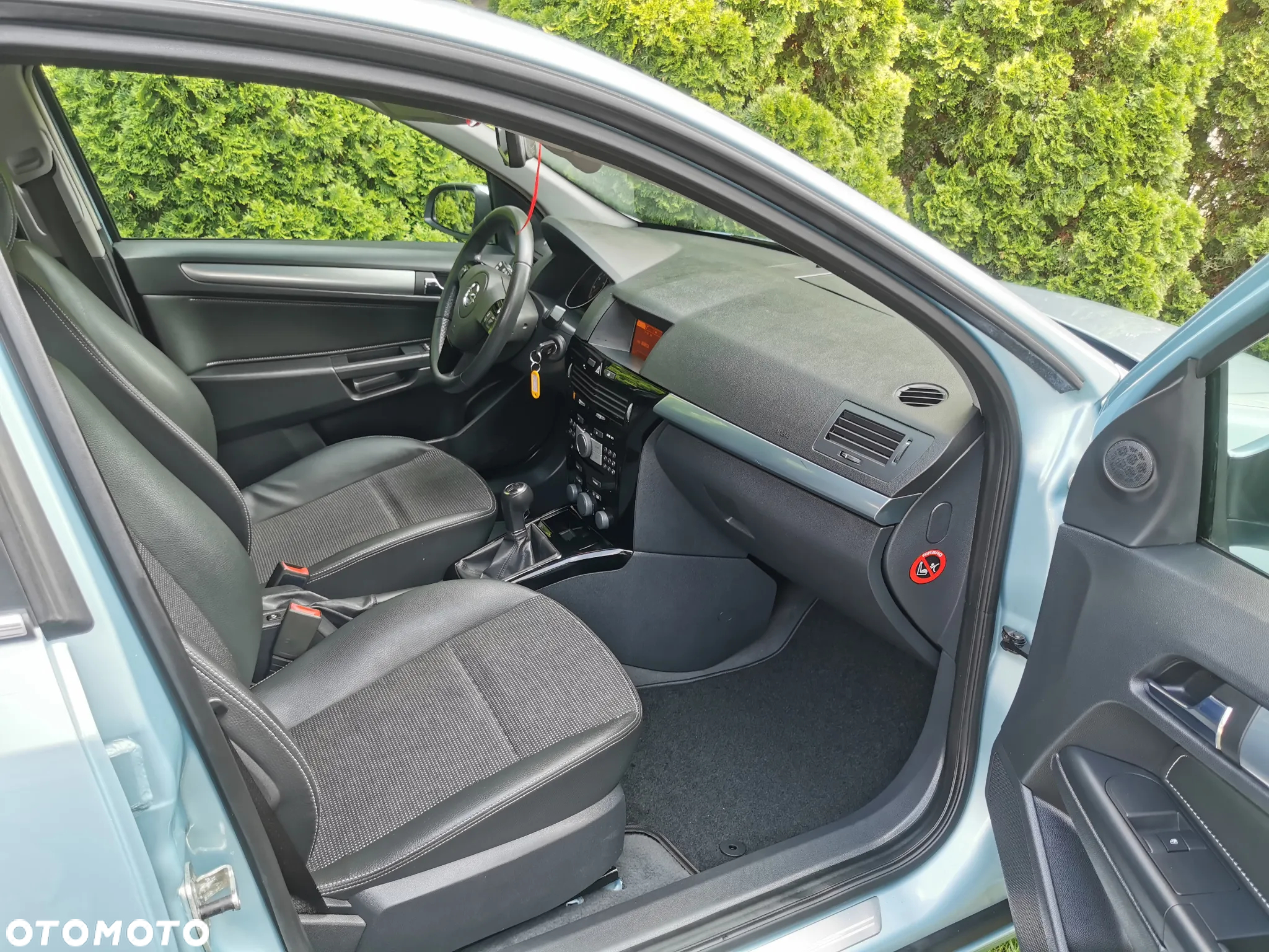 Opel Astra III 1.6 Cosmo - 16
