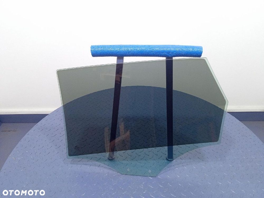 AUDI A4 B8 KOMBI SZYBA DRZWI TYŁ PRAWA TYLNA - 2