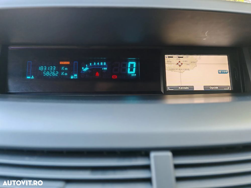 Renault Grand Espace 2.0 dCi FAP Dynamique - 16