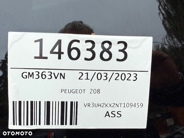 Peugeot 208 e-208 50kWh Style - 35