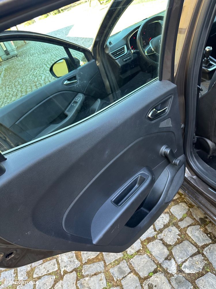 Renault Clio 1.0 TCe Intens - 21