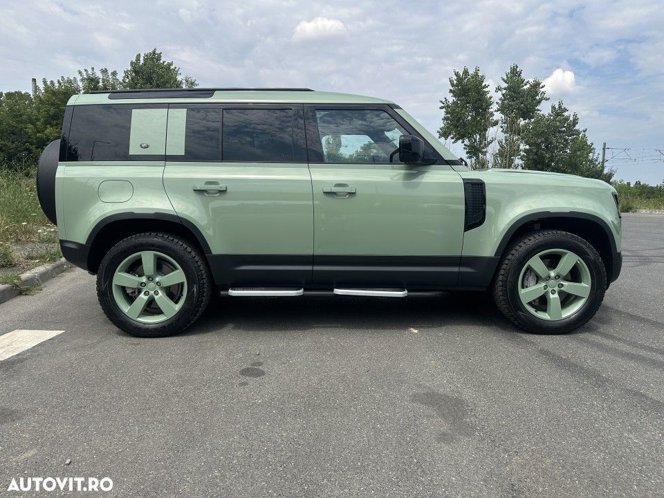 Land Rover Defender - 7