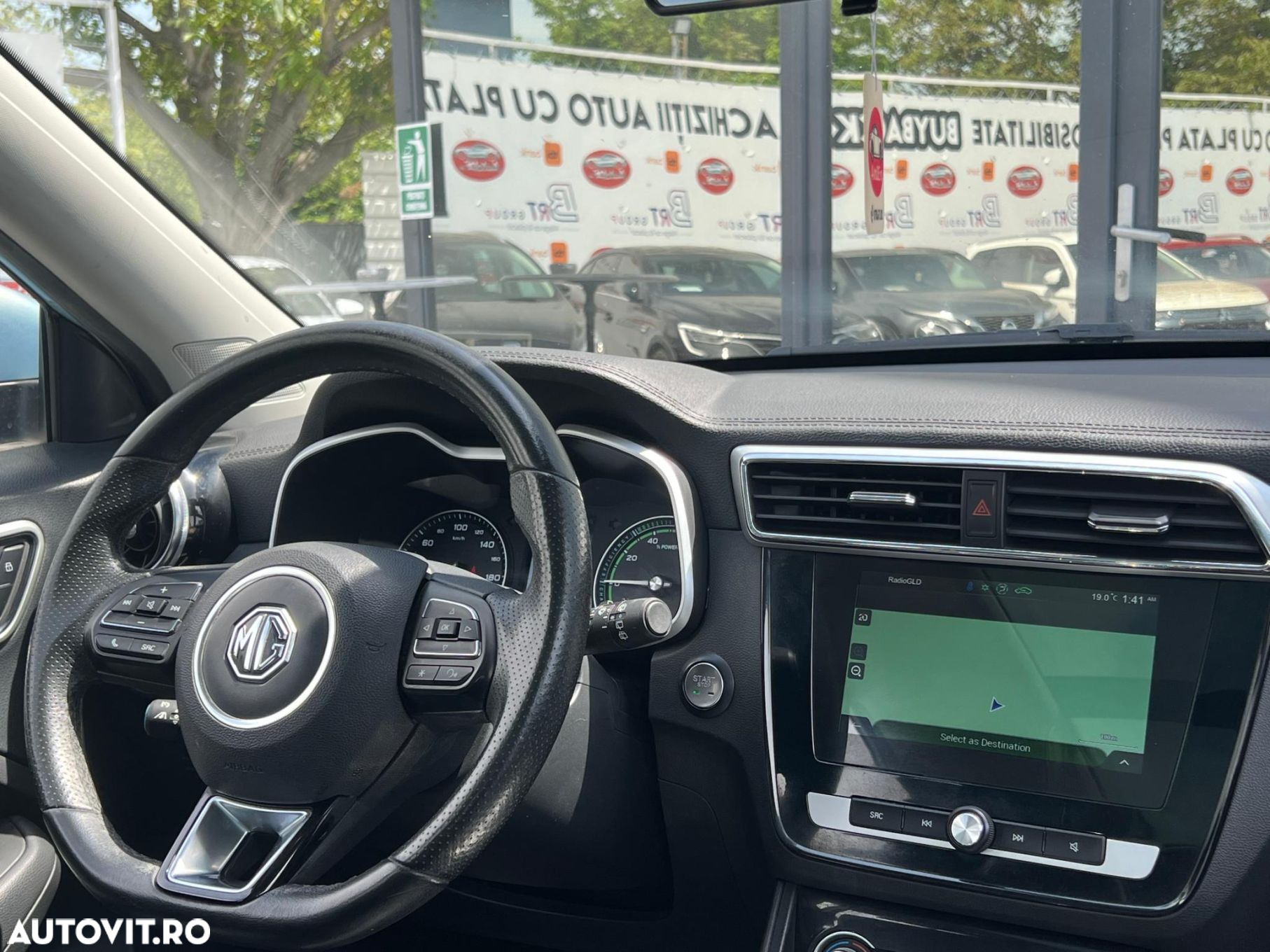 MG ZS EV Luxury - 7