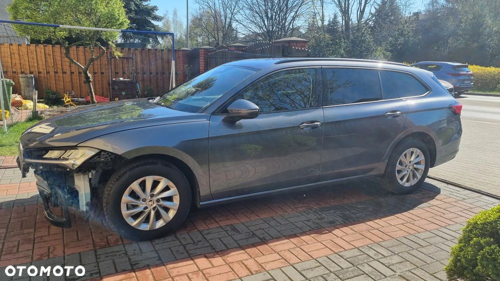Skoda Superb 1.5 TSI mHEV Essence DSG - 10